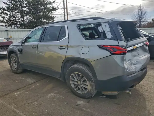 1GNEVHKW1PJ339465 2023 CHEVROLET TRAVERSE - Image 2