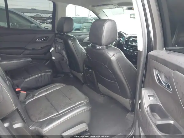 1GNEVHKW2JJ135815 2018 CHEVROLET TRAVERSE - Image 8