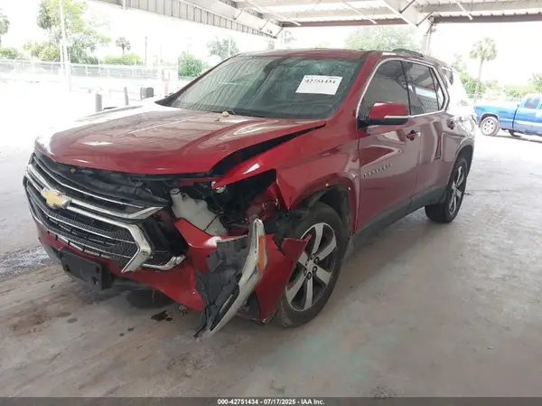 1GNEVHKW2JJ136978 2018 CHEVROLET TRAVERSE - Image 2