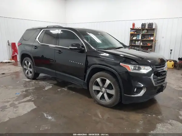 1GNEVHKW2JJ163064 2018 CHEVROLET TRAVERSE - Image 1