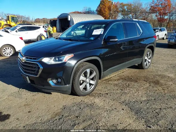 1GNEVHKW2JJ178759 2018 CHEVROLET TRAVERSE - Image 2
