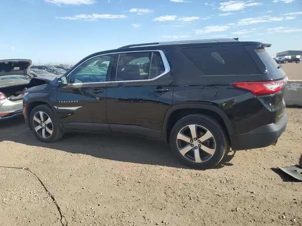 1GNEVHKW2JJ201621 2018 CHEVROLET TRAVERSE - Image 2