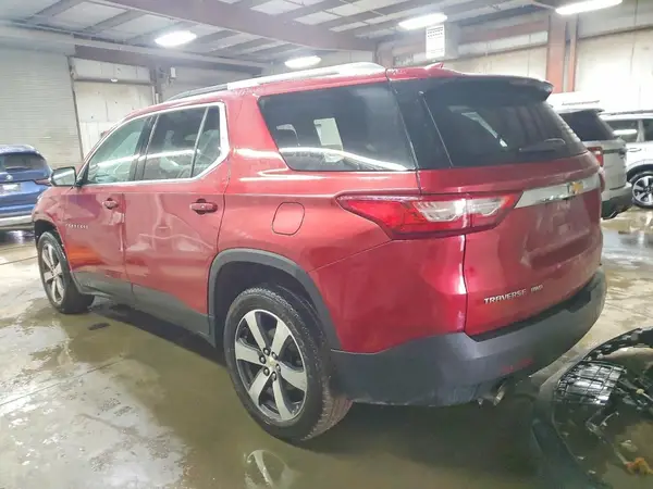 1GNEVHKW2JJ205121 2018 CHEVROLET TRAVERSE - Image 2