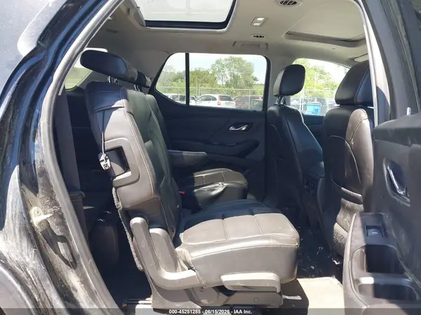 1GNEVHKW2JJ218757 2018 CHEVROLET TRAVERSE - Image 8