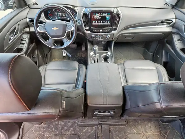 1GNEVHKW2JJ232268 2018 CHEVROLET TRAVERSE - Image 8