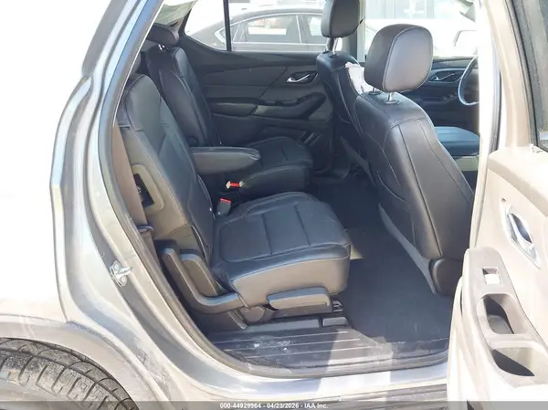1GNEVHKW2JJ236482 2018 CHEVROLET TRAVERSE - Image 8