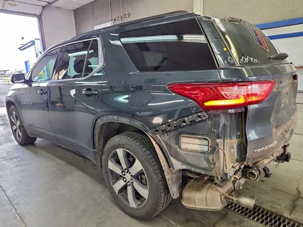 1GNEVHKW2KJ125304 2019 CHEVROLET TRAVERSE - Image 2