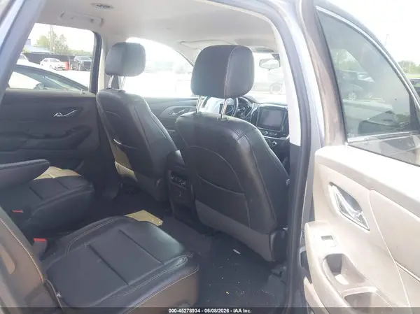 1GNEVHKW2KJ152485 2019 CHEVROLET TRAVERSE - Image 8