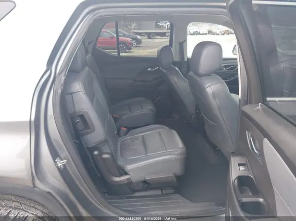 1GNEVHKW2KJ160571 2019 CHEVROLET TRAVERSE - Image 8