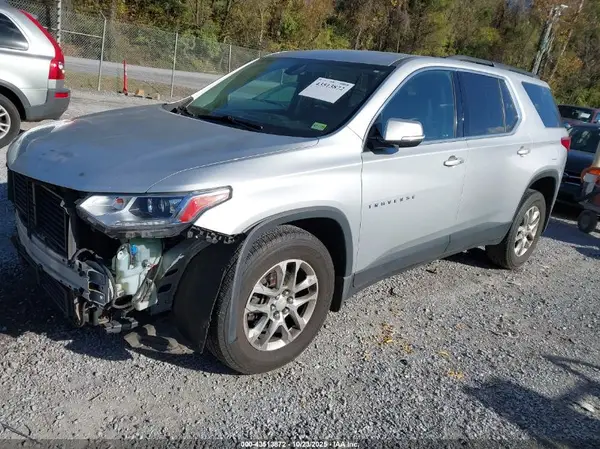 1GNEVHKW2KJ203290 2019 CHEVROLET TRAVERSE - Image 2