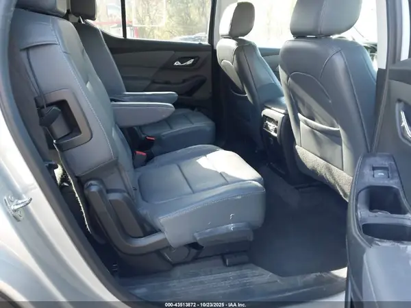 1GNEVHKW2KJ203290 2019 CHEVROLET TRAVERSE - Image 8