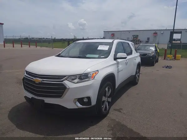 1GNEVHKW2KJ244552 2019 CHEVROLET TRAVERSE - Image 2