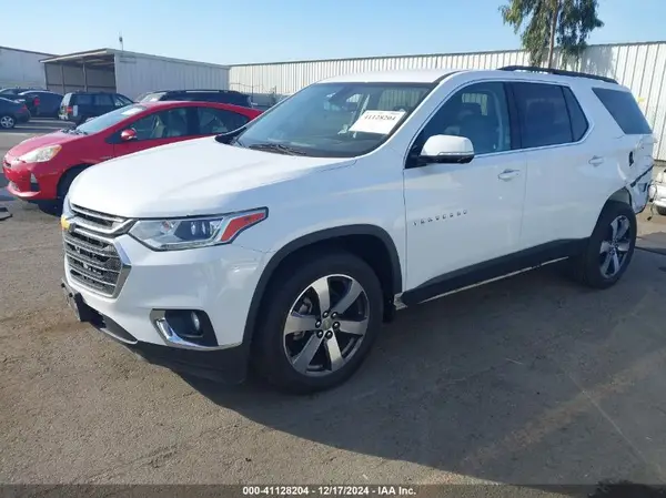 1GNEVHKW2LJ107614 2020 CHEVROLET TRAVERSE - Image 2