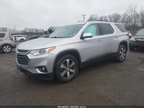 1GNEVHKW2LJ214646 2020 CHEVROLET TRAVERSE - Image 2