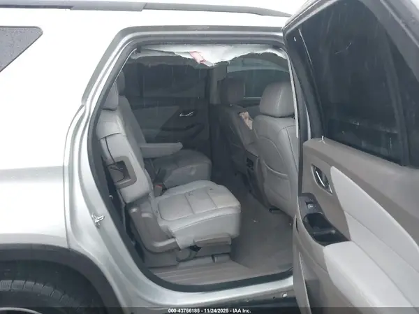 1GNEVHKW2LJ242155 2020 CHEVROLET TRAVERSE - Image 8