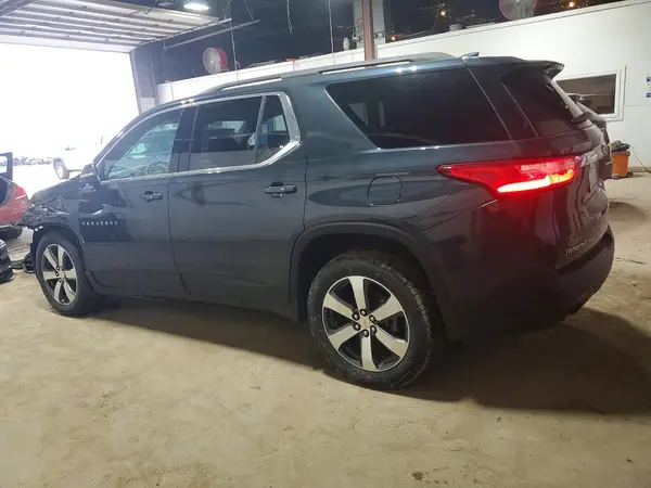 1GNEVHKW2MJ141313 2021 CHEVROLET TRAVERSE - Image 2