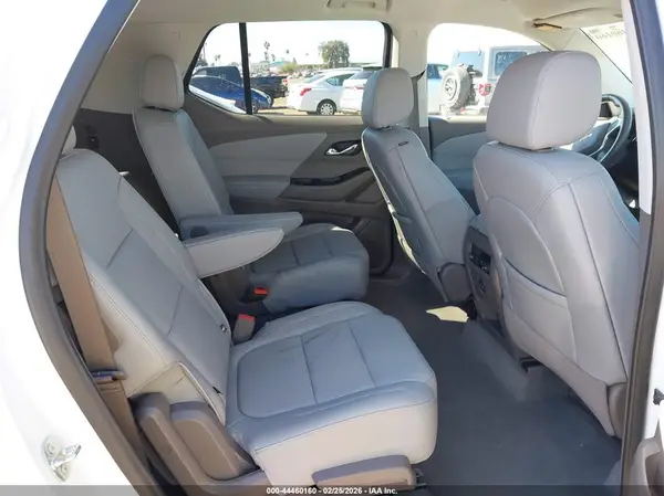 1GNEVHKW2MJ147001 2021 CHEVROLET TRAVERSE - Image 8