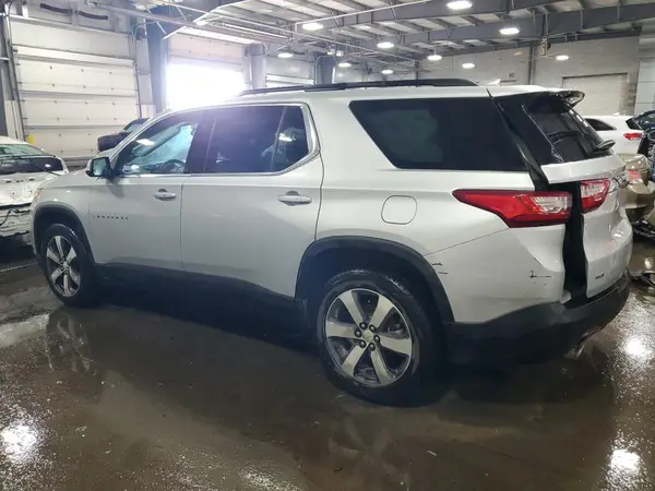 1GNEVHKW2MJ155387 2021 CHEVROLET TRAVERSE - Image 2
