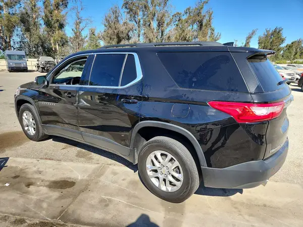 1GNEVHKW2MJ209030 2021 CHEVROLET TRAVERSE - Image 2
