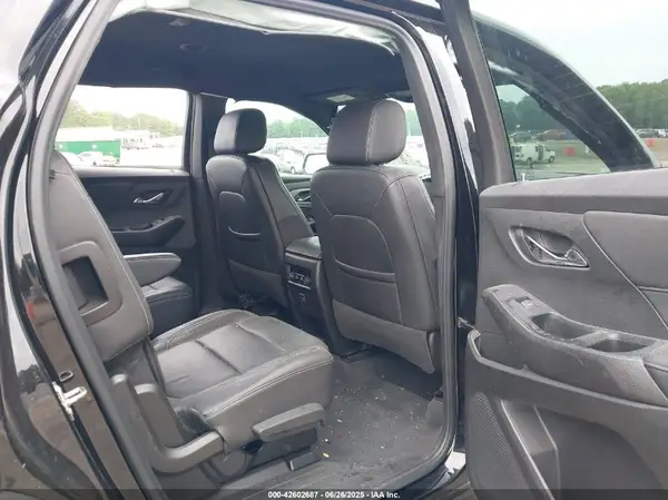 1GNEVHKW2NJ134038 2022 CHEVROLET TRAVERSE - Image 8