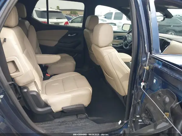 1GNEVHKW2PJ157998 2023 CHEVROLET TRAVERSE - Image 8