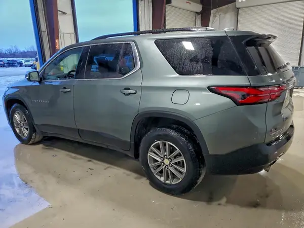 1GNEVHKW2PJ230884 2023 CHEVROLET TRAVERSE - Image 2