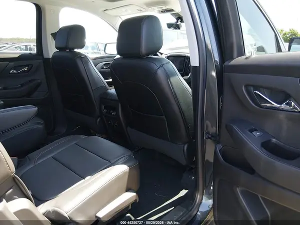1GNEVHKW3JJ118005 2018 CHEVROLET TRAVERSE - Image 8