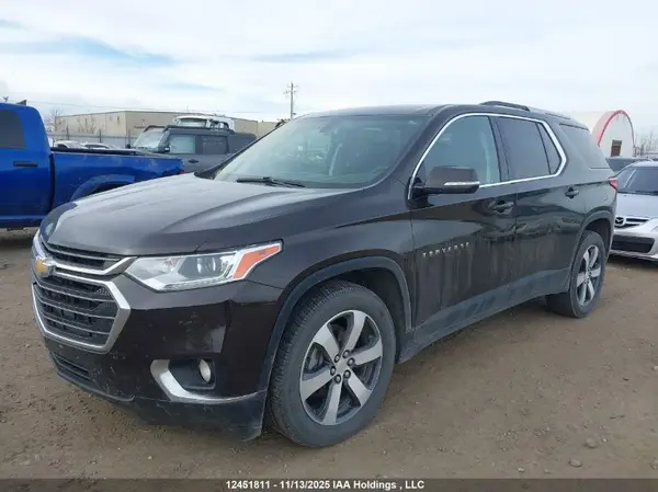 1GNEVHKW3JJ121549 2018 CHEVROLET TRAVERSE - Image 2
