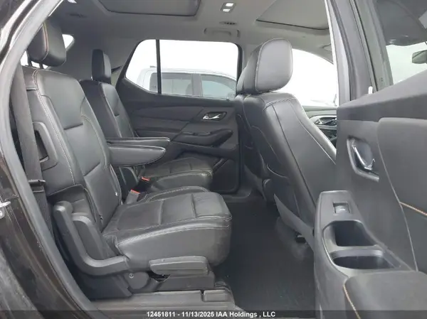 1GNEVHKW3JJ121549 2018 CHEVROLET TRAVERSE - Image 8