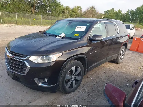 1GNEVHKW3JJ123978 2018 CHEVROLET TRAVERSE - Image 2