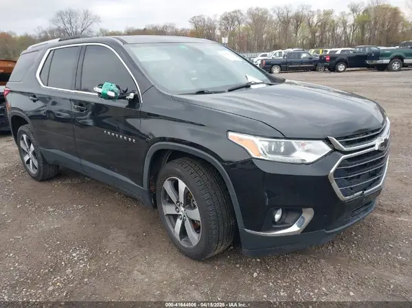 1GNEVHKW3JJ144443 2018 CHEVROLET TRAVERSE - Image 1