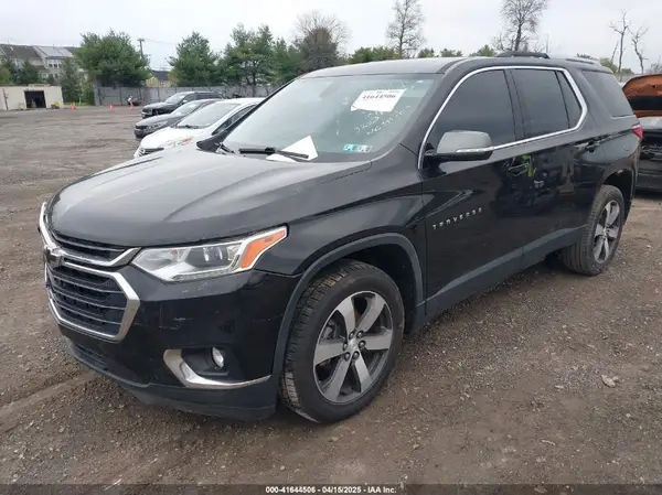 1GNEVHKW3JJ144443 2018 CHEVROLET TRAVERSE - Image 2