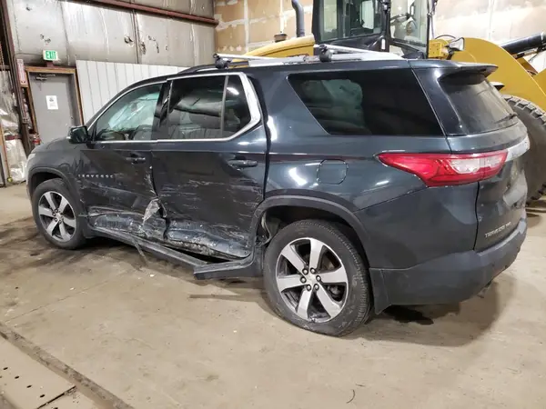 1GNEVHKW3JJ167009 2018 CHEVROLET TRAVERSE - Image 2