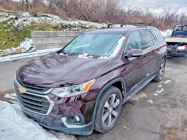 1GNEVHKW3JJ176437 2018 CHEVROLET TRAVERSE - Image 2