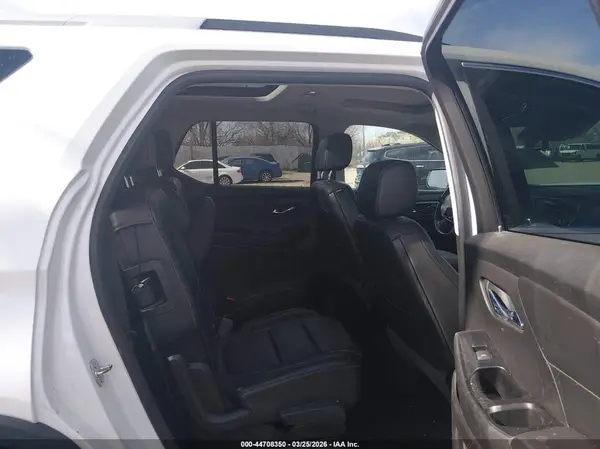 1GNEVHKW3JJ213017 2018 CHEVROLET TRAVERSE - Image 8