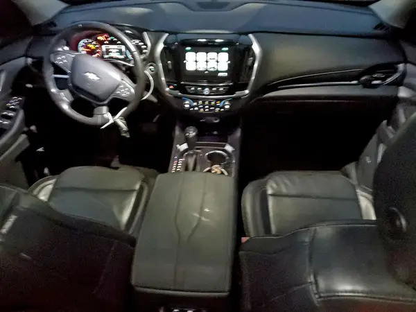 1GNEVHKW3JJ249354 2018 CHEVROLET TRAVERSE - Image 8