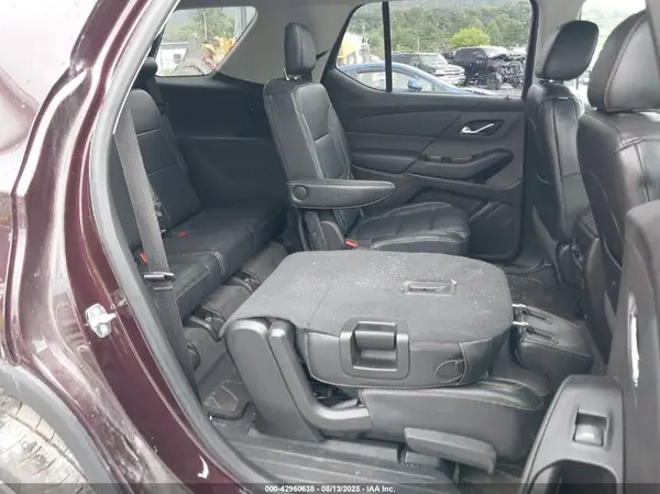 1GNEVHKW3JJ277929 2018 CHEVROLET TRAVERSE - Image 8