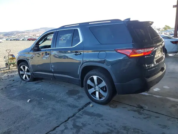 1GNEVHKW3KJ156917 2019 CHEVROLET TRAVERSE - Image 2