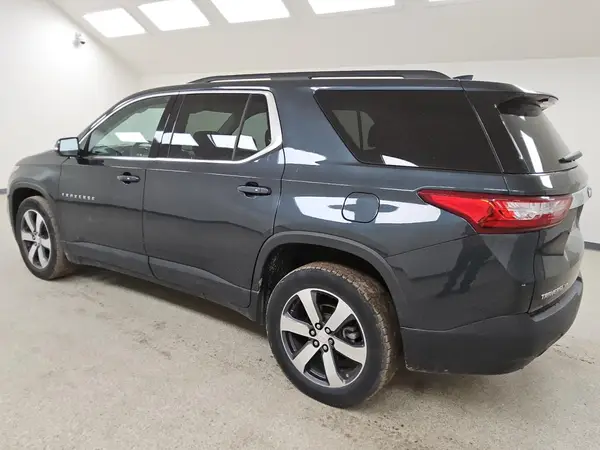 1GNEVHKW3KJ159509 2019 CHEVROLET TRAVERSE - Image 2
