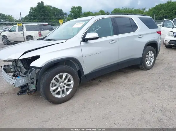 1GNEVHKW3KJ205257 2019 CHEVROLET TRAVERSE - Image 2