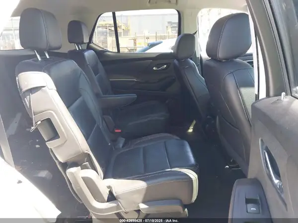 1GNEVHKW3LJ196514 2020 CHEVROLET TRAVERSE - Image 8