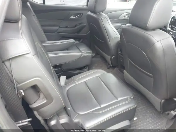 1GNEVHKW3LJ201209 2020 CHEVROLET TRAVERSE - Image 8