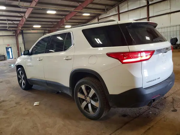 1GNEVHKW3LJ224909 2020 CHEVROLET TRAVERSE - Image 2