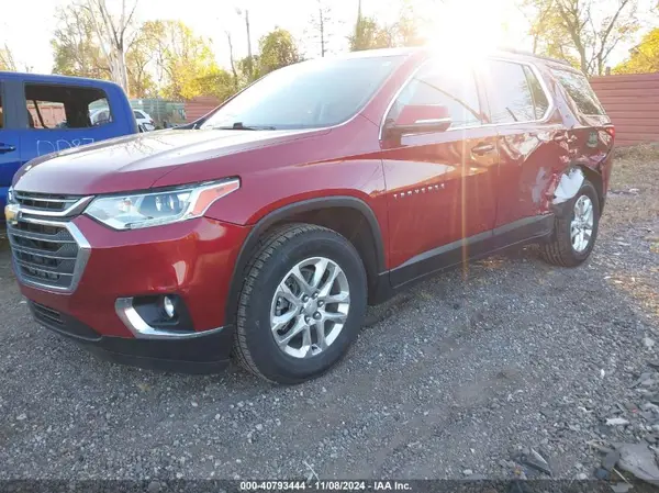 1GNEVHKW3LJ301911 2020 CHEVROLET TRAVERSE - Image 2