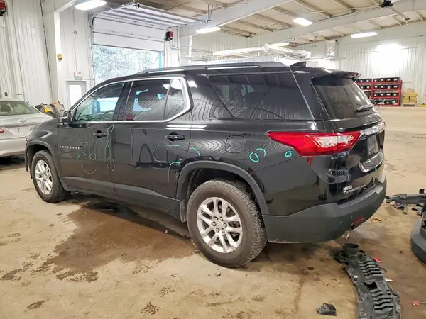1GNEVHKW3MJ120681 2021 CHEVROLET TRAVERSE - Image 2