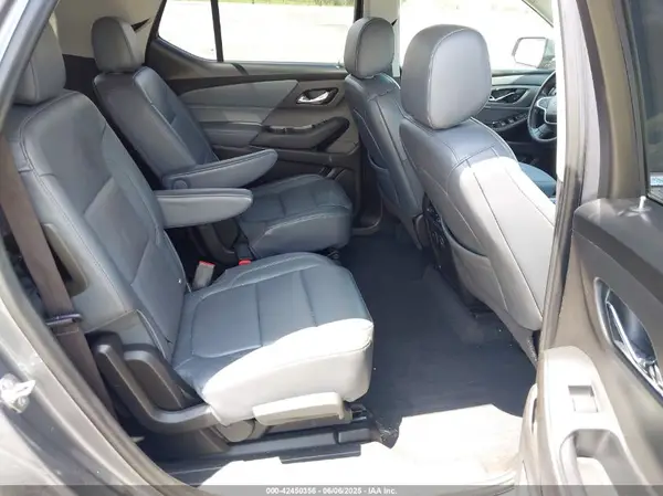 1GNEVHKW3MJ213703 2021 CHEVROLET TRAVERSE - Image 8