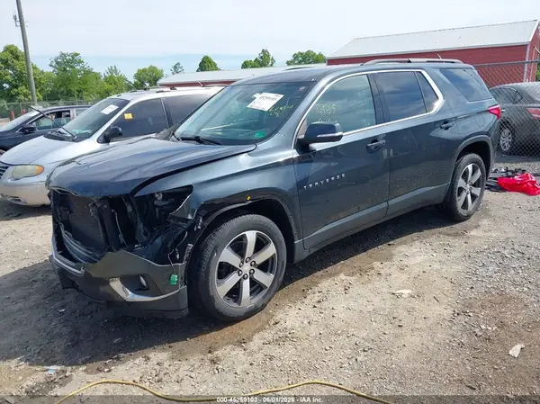 1GNEVHKW3MJ214656 2021 CHEVROLET TRAVERSE - Image 2