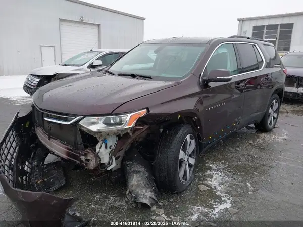 1GNEVHKW3MJ249827 2021 CHEVROLET TRAVERSE - Image 2