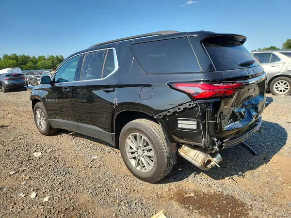 1GNEVHKW3PJ215570 2023 CHEVROLET TRAVERSE - Image 2