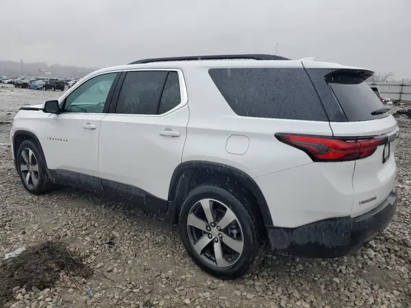 1GNEVHKW3PJ252702 2023 CHEVROLET TRAVERSE - Image 2